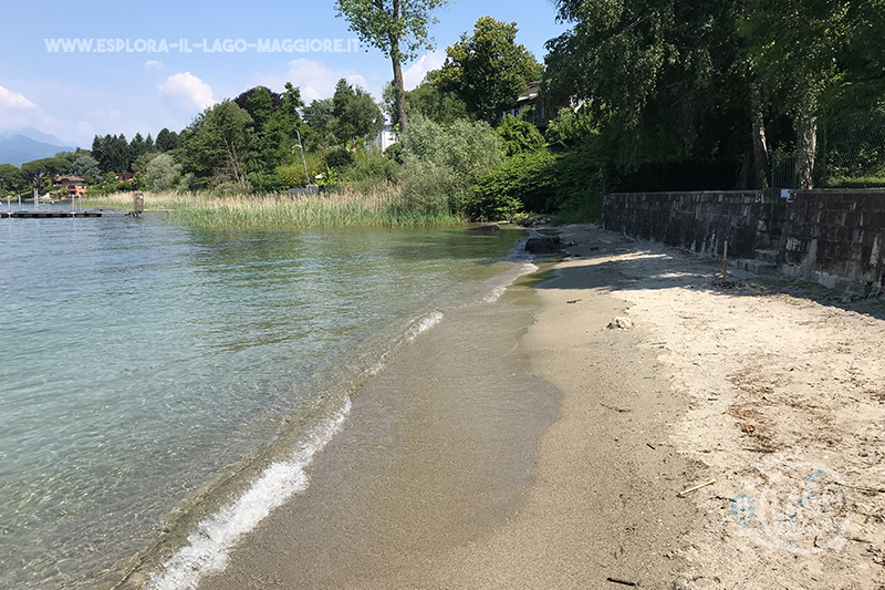 Spiaggia Ceresolo Laveno-Mombello Lago Maggiore Spiaggia Ceresolo Laveno-Mombello Lago Maggiore