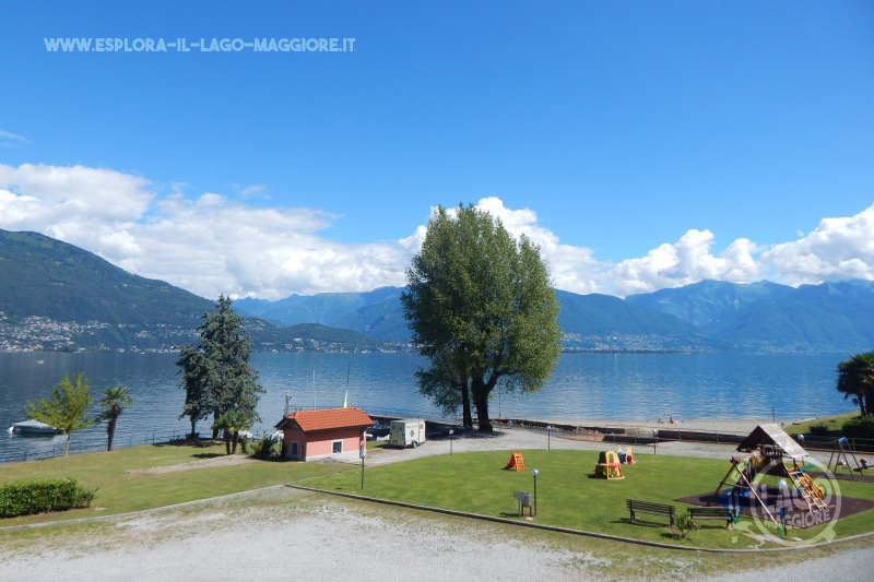 Spiaggia Lido di Zenna Lago Maggiore Spiaggia Lido di Zenna Lago Maggiore