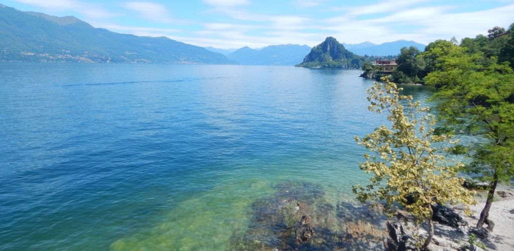 Spiaggia 5 Arcate a Castelveccana sul Lago Maggiore
