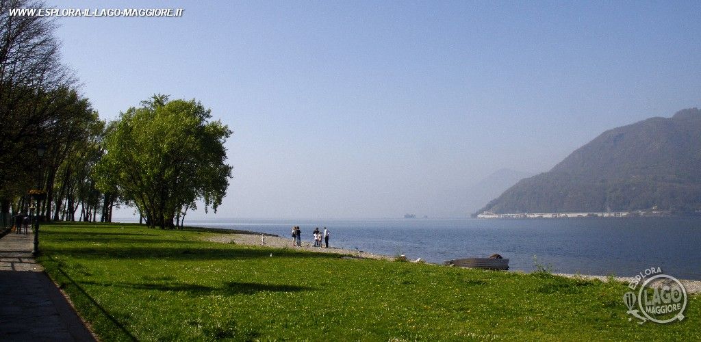 Spiaggia Parco Giona a Maccagno sul Lago Maggiore