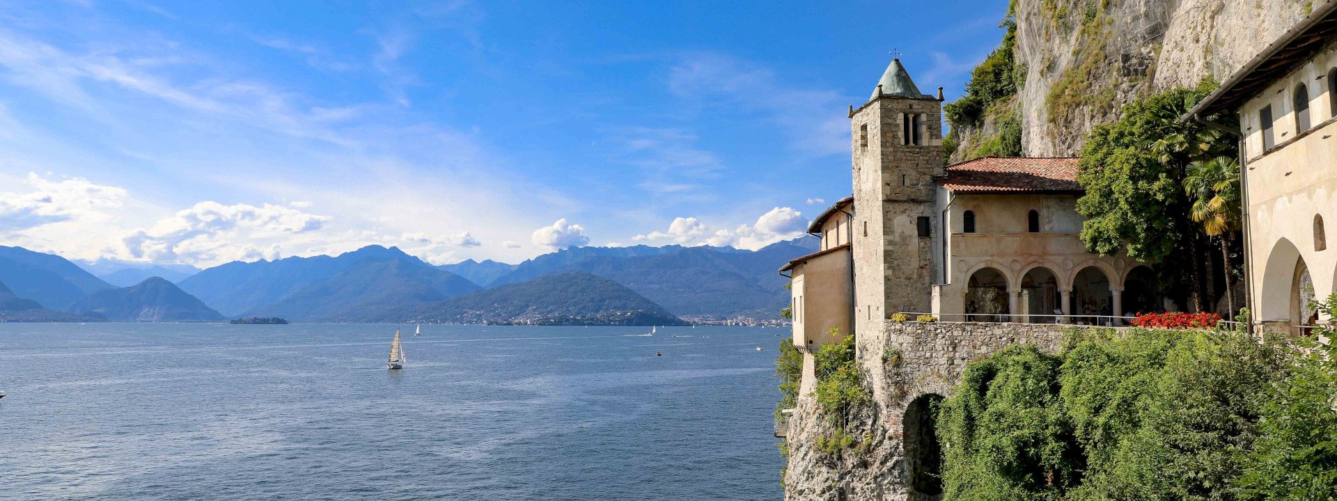 Eremo di Santa Caterina del Sasso a Leggiuno sul Lago Maggiore